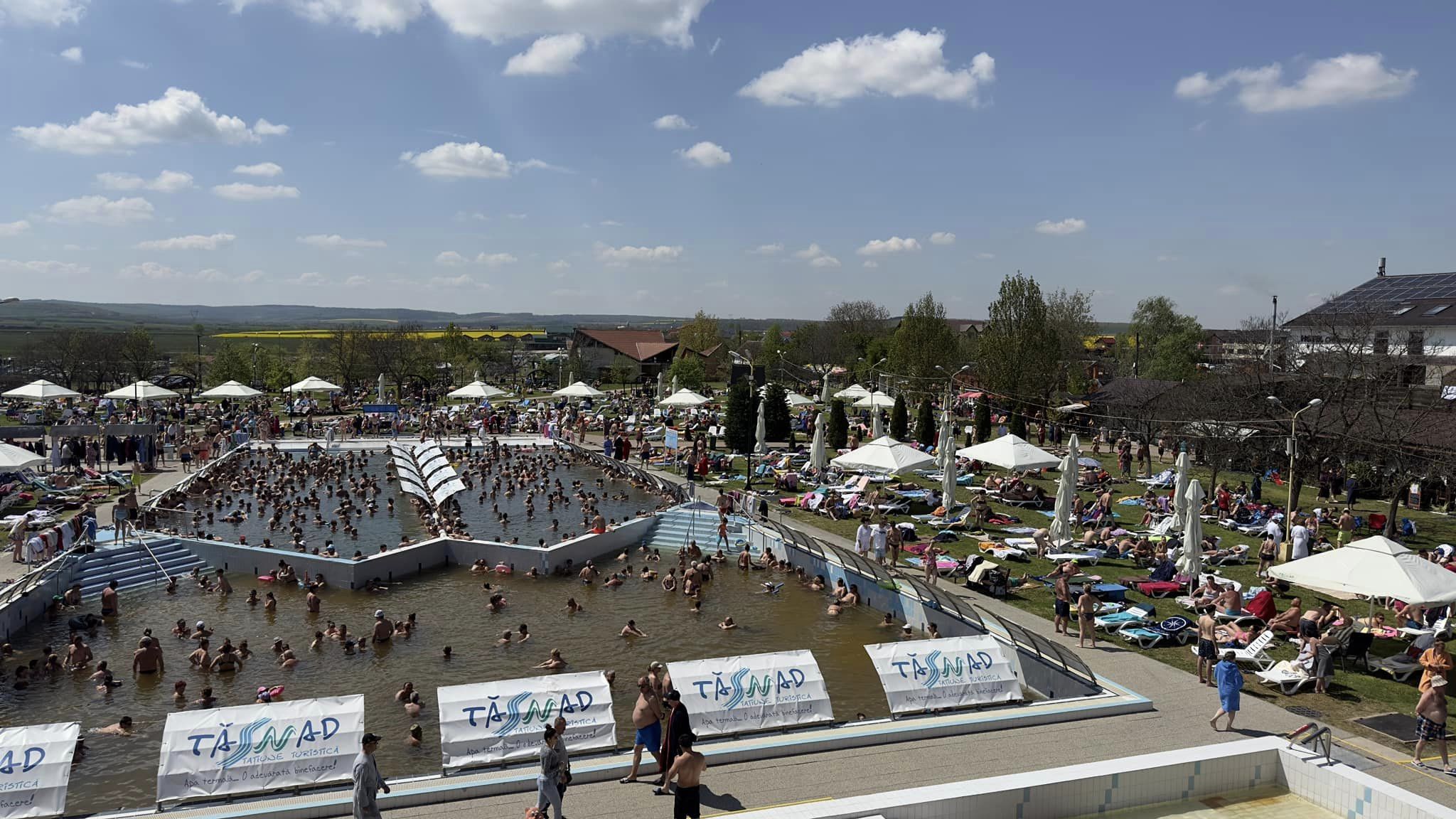 Am aflat când se deschide sezonul la ștrandul termal din Tășnad. Un nou sezon plin de surprize și distracție