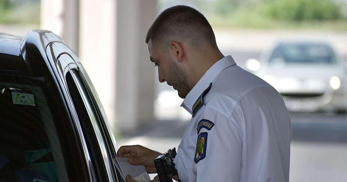 Maramureșeanul a crezut că-i mai rapid ca birocrația. S-a ales cu dosar penal la vama Petea