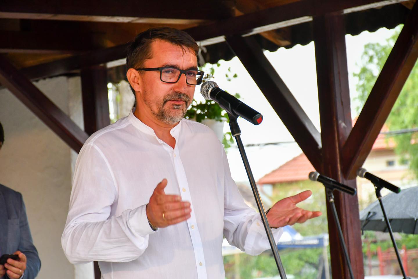 Senatorul UDMR Turos Lorand, mesaj de Ziua Profesorului: „Un cadru didactic nu doar predă, ci inspiră și educă”