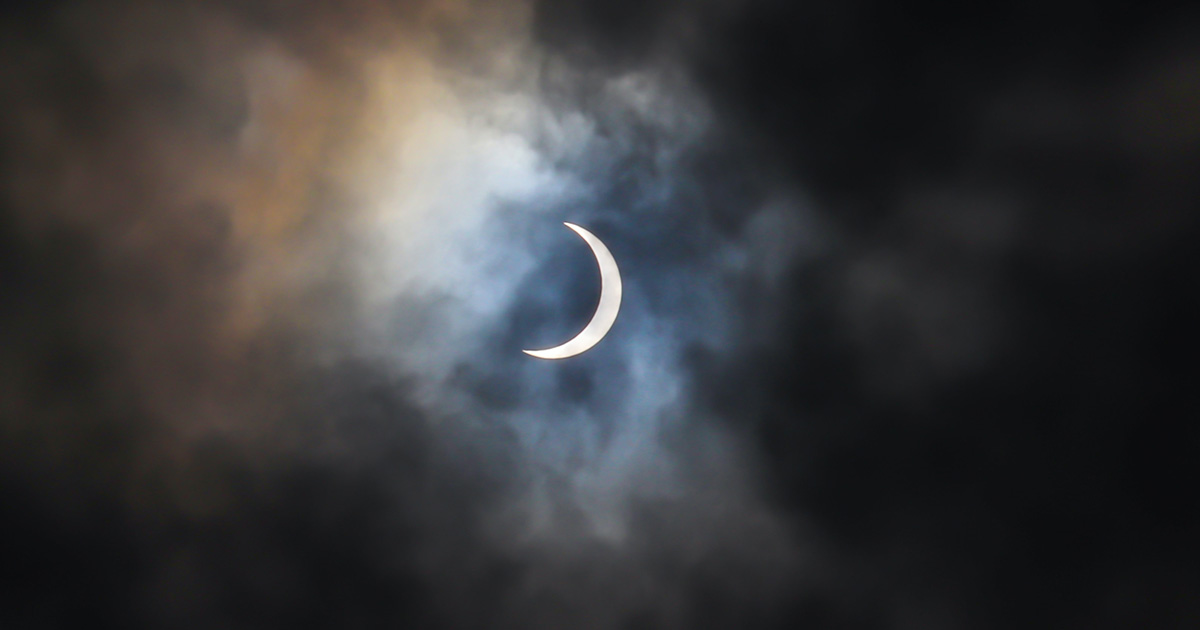 Eclipsă totală de Lună în weekend. La ce oră va fi vizibilă la Satu Mare