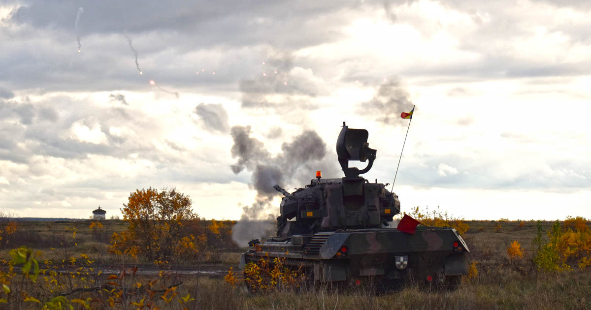 Rheinmetall, compania cu service-ul pentru tancuri de la Satu Mare, preia o fabrică din țară