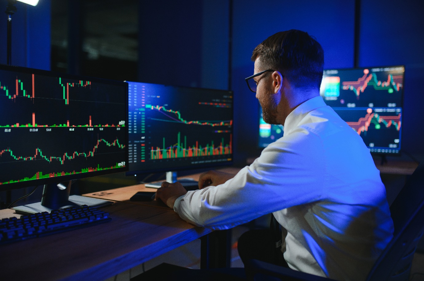 Care sunt cele mai eficiente strategii de marketing digital pentru afacerea mea?