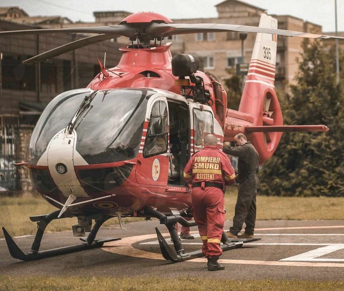 Mobilizare pentru salvarea unui sătmărean. Preluat cu elicopterul SMURD