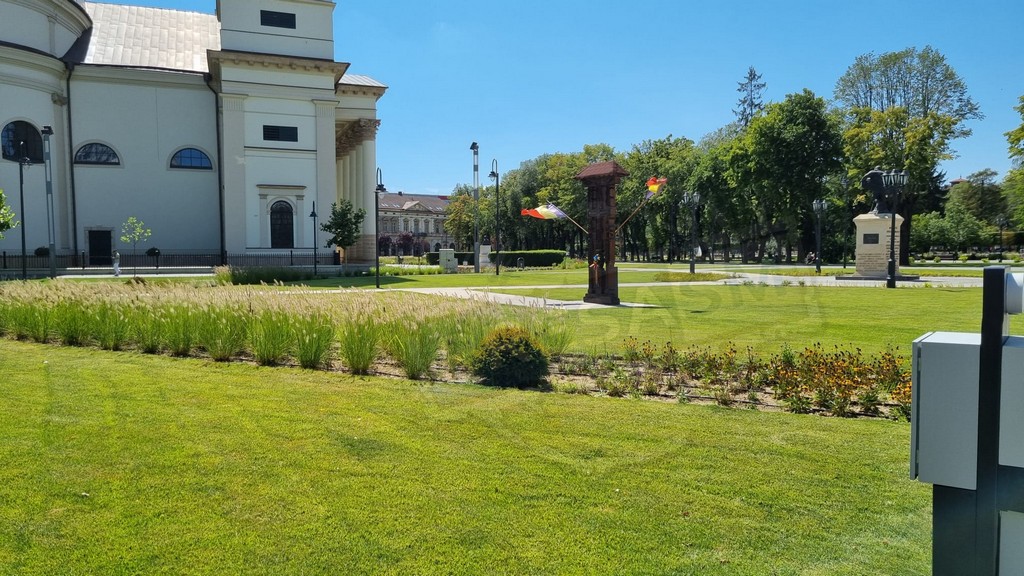 florisal-parc-centrul-vechi-satu-mare-17.jpg