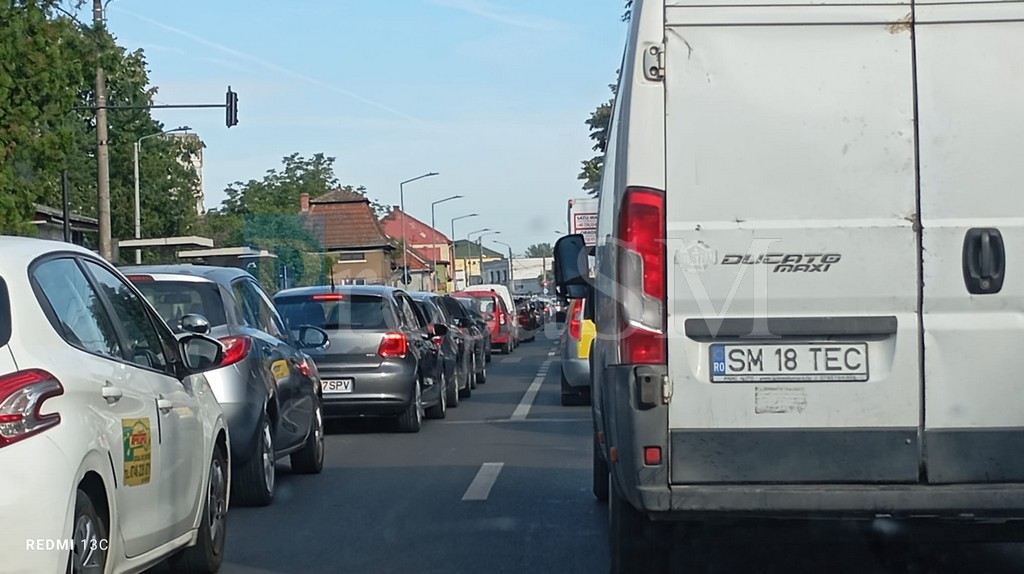 TOP-ul celor mai aglomerate orașe din țară. Pe ce loc este Satu Mare și câte zile pierd în trafic șoferii sătmăreni