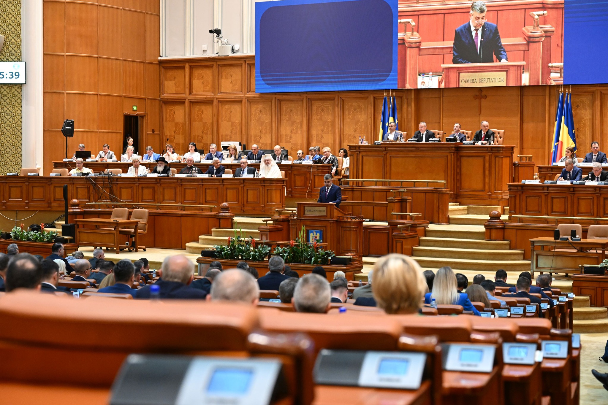Comisii de anchetă în Parlament pentru cazul Nordis și cheltuielile lui Iohannis