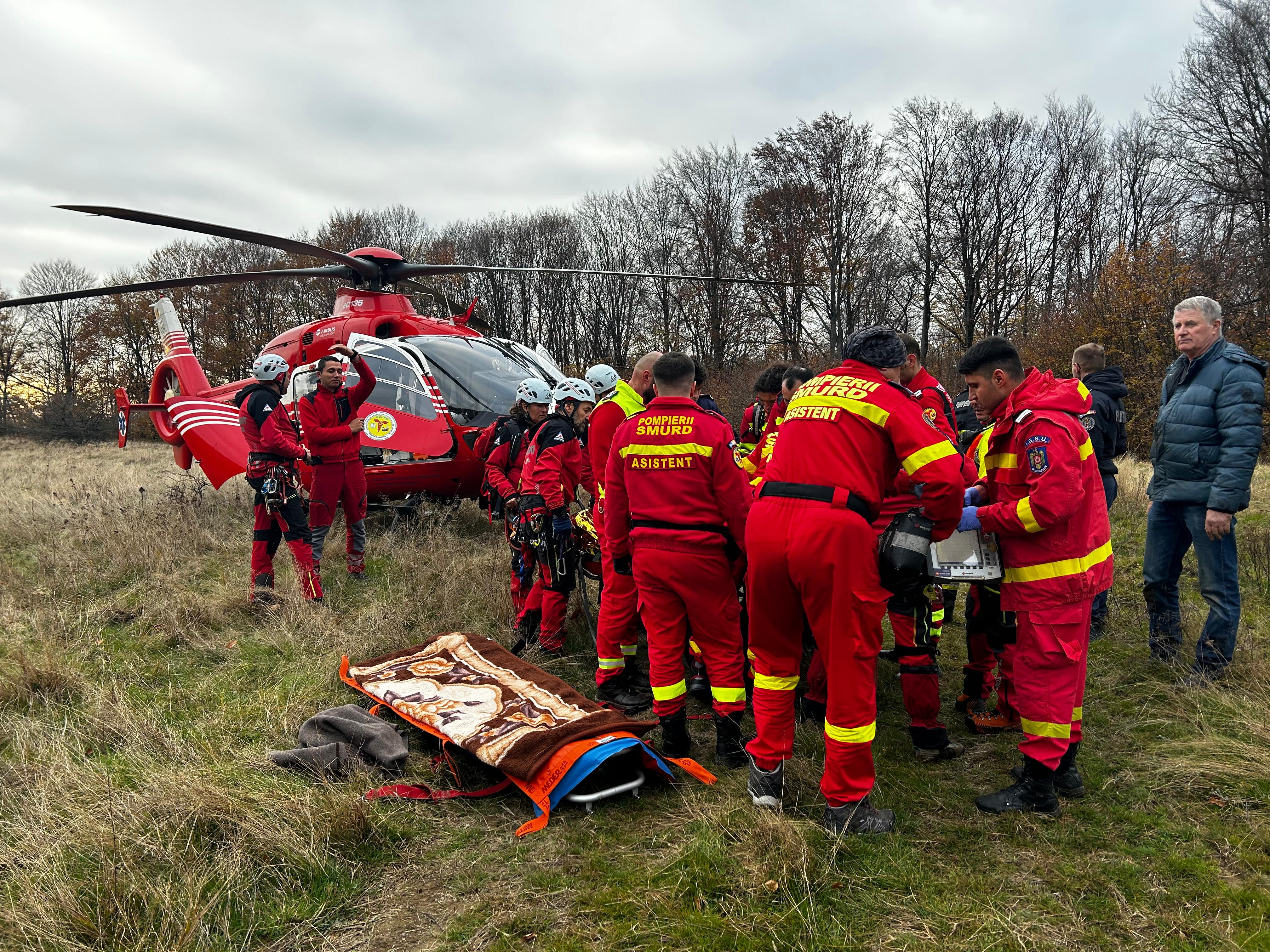 Accident mortal dramatic în județul Satu Mare. Femeie în stop cardiac, preluată cu elicopterul SMURD