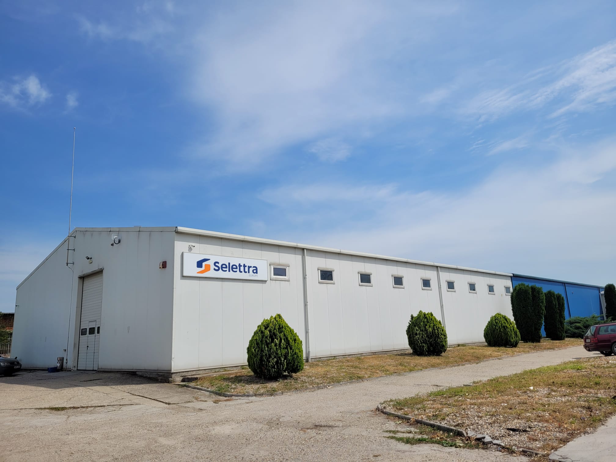 O firmă cu tradiție din Satu Mare face din nou angajări. Schimb de 8 ore și multe facilități