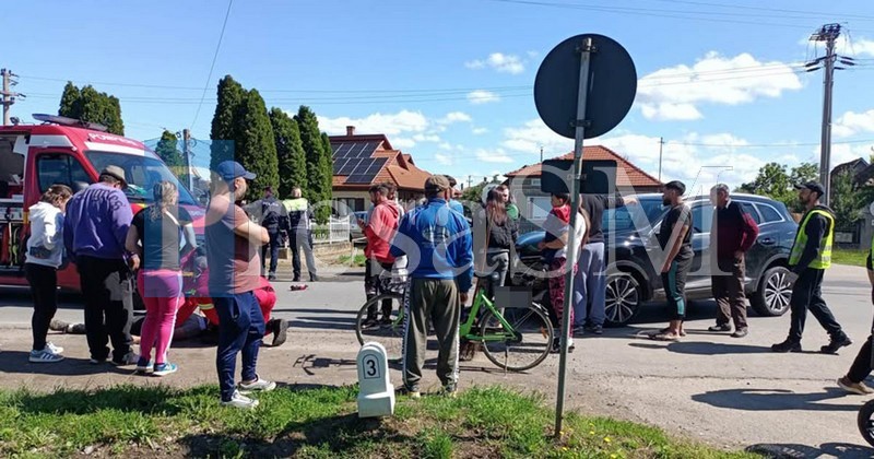 FOTO. Sătmăreanul a băut bine, apoi s-a urcat pe bicicletă. În intersecție l-a lovit o mașină. S-a ales cu o amendă zdravănă