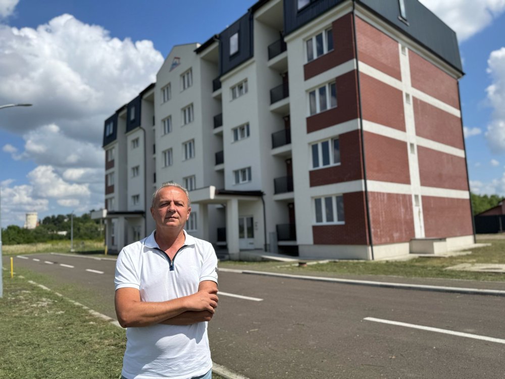 FOTO. Locuințe ANL la Ardud: 18 tineri își primesc astăzi cheile noilor apartamente