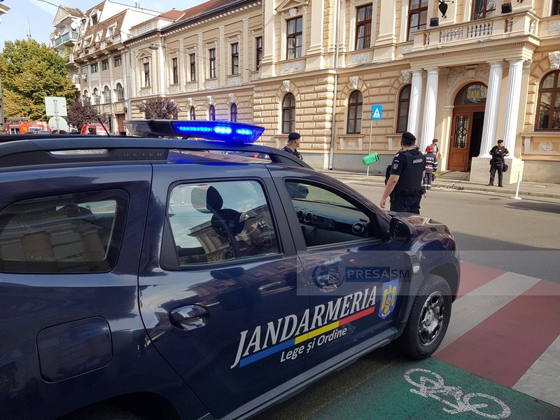 Sătmăreni prinși cu droguri, hoți de lemne și pescari fără permis. Bilanțul jandarmilor vine cu amenzi de zeci de mii de lei