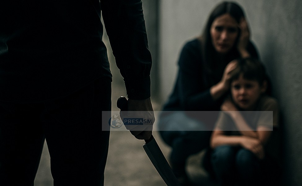 Sătmărean reținut pentru tentativă la omor. Și-a tăiat soția și copilul cu o sabie și cuțit