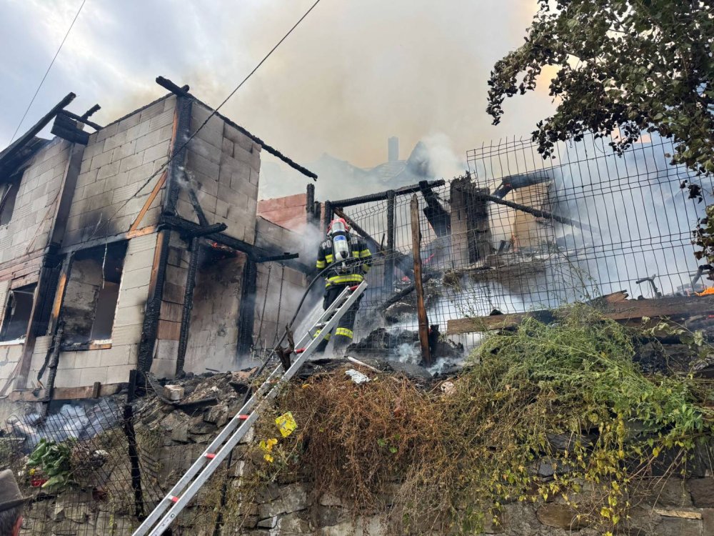 incendiu bistrita.jpg