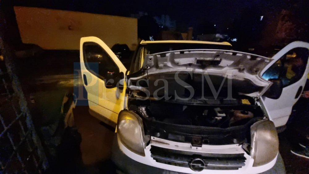 masina incendiata1.jpg