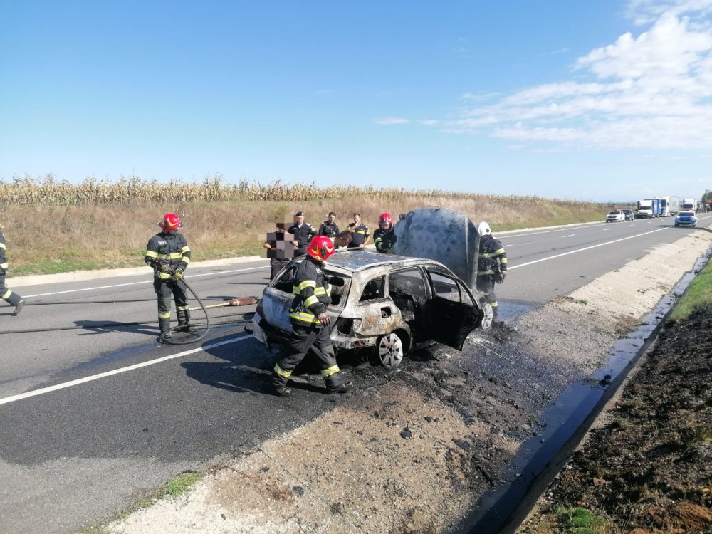 masina incendiu.jpg