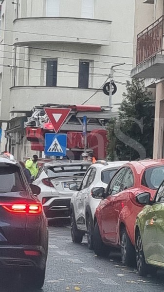 elemente constructie căzute3.jpg