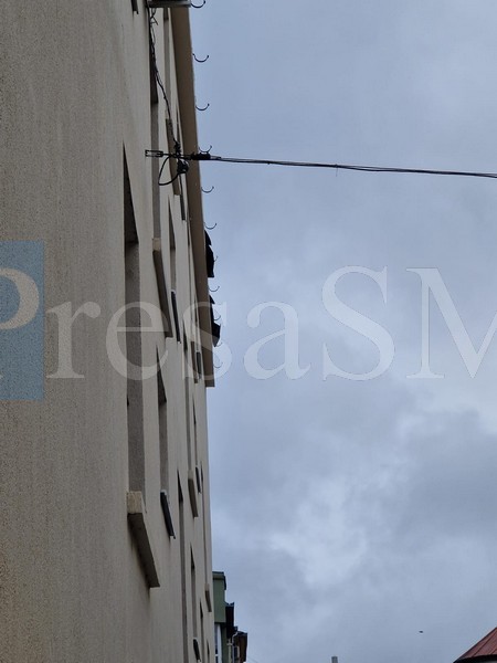 elemente constructie căzute1.jpg