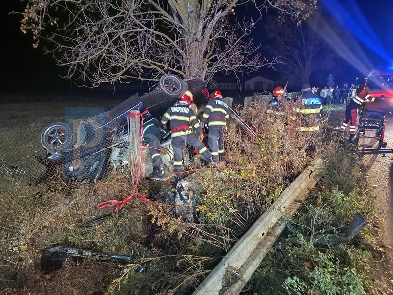 accident Piscari Terebești noaptea pompieri 1.jpg