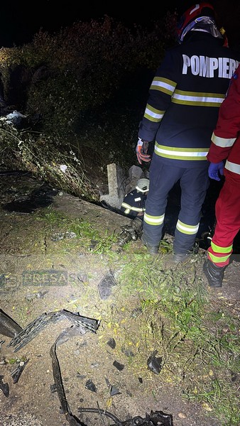 ACCIDENT MASINA IN SANT NOAPTEA (3).jpg