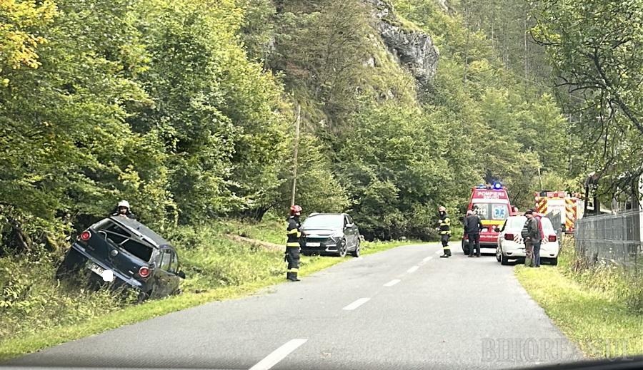 accident masina in sant (1).jpeg