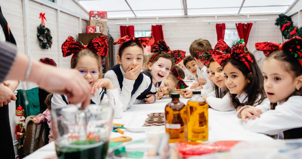 Start la înscrieri pentru Atelierul Moșului la Satu Mare. Cum pot participa grădinițele și școlile