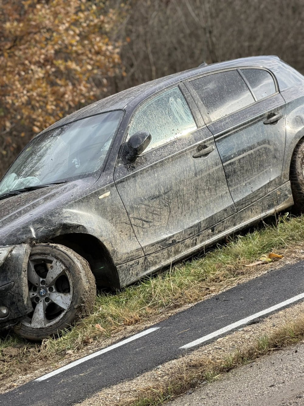 accident masina in decor (2).jpg