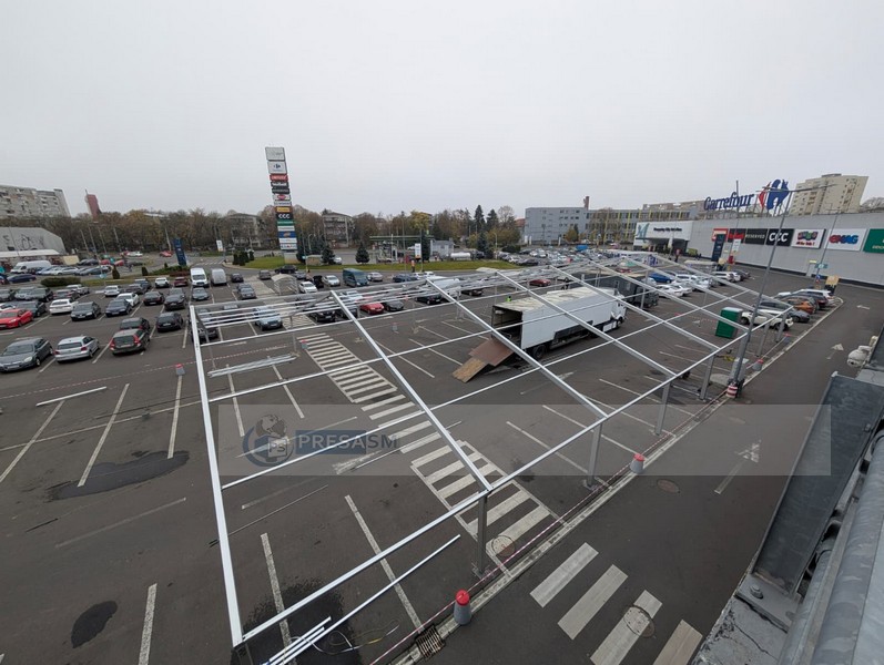 patinoar shopping city satu mare (2).jpg