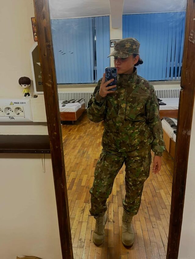 sara scoala militara ARMATA (3).jpg