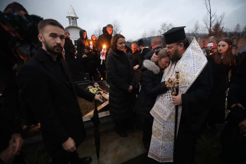 slujba inmormantare (8).jpg