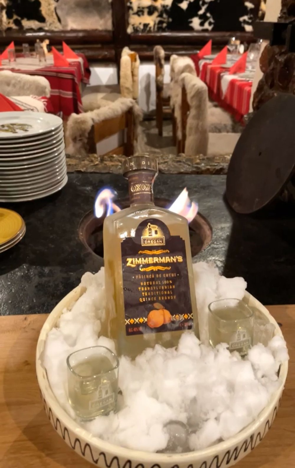 Palinca produsa la Distileriile Dregan (3).jpeg