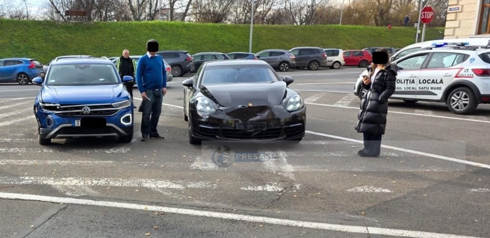 accident politia locala porsche volkswagen centru satu mare (1).jpg