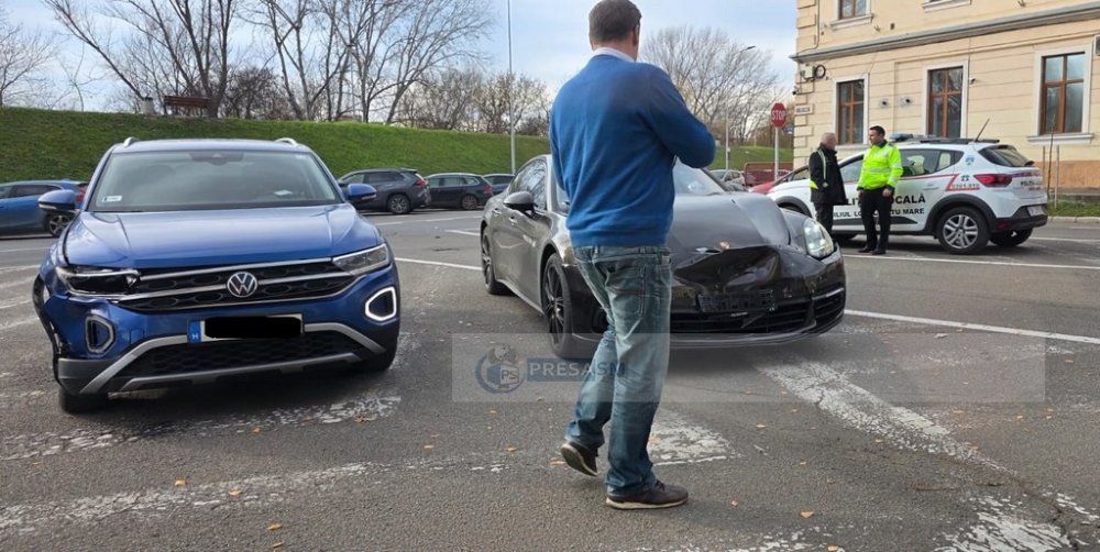 accident politia locala porsche volkswagen centru satu mare (7).jpg