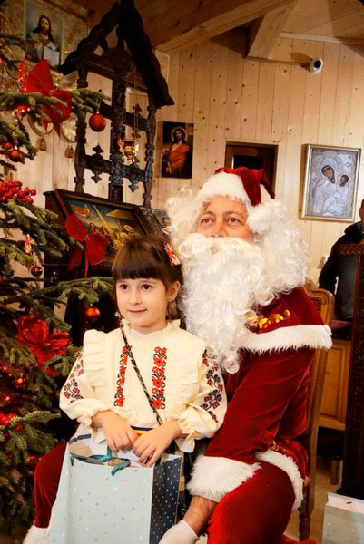 colinde copii grădiniță Mondiala2.jpg