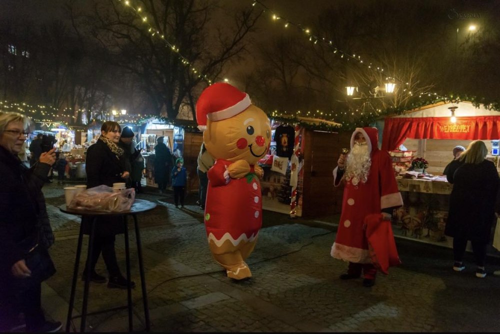 Scandal cu iz șovin în Carei. Comerciant scuipat/înjurat pentru că vinde ”kurtos-ul lui Orban”