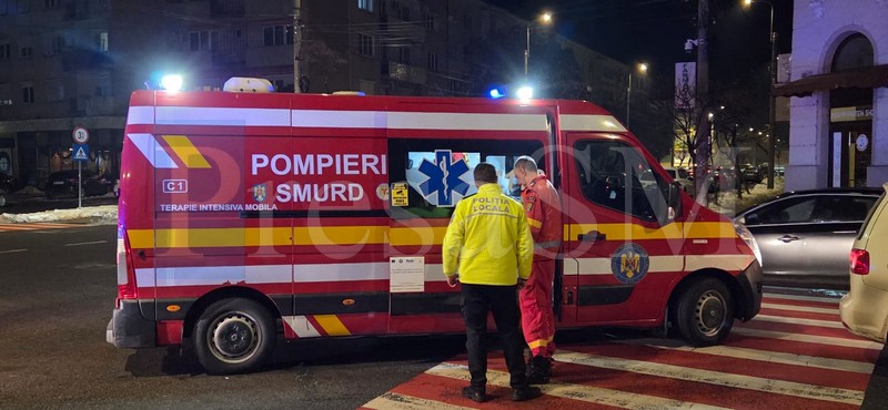 accident corvinilor pieton lovit de mașină iarnă noaptea3.jpg