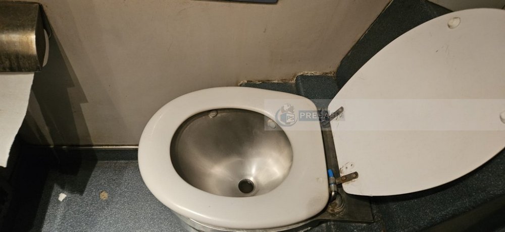 TREN CFR CONDITII (7).jpg