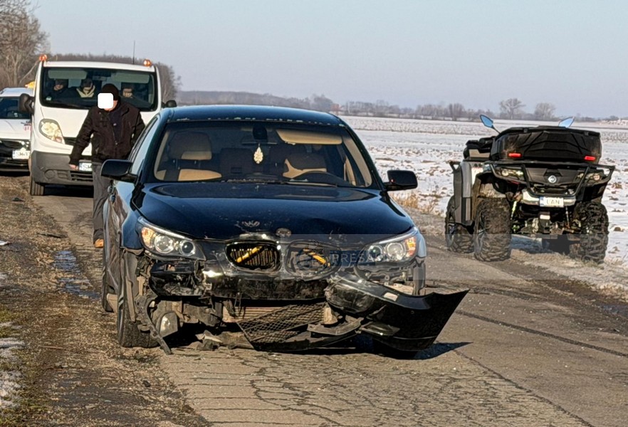 accident iarna zapada masina in sant (6).jpg