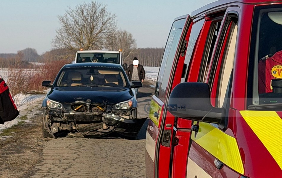 accident iarna zapada masina in sant (8).jpg