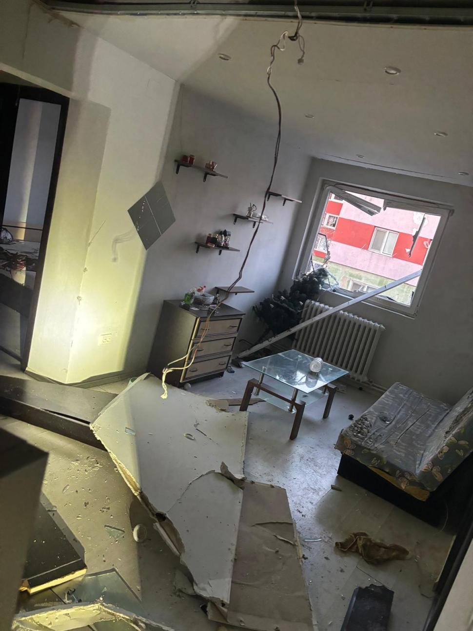 explozie bloc gaz (4).jpg