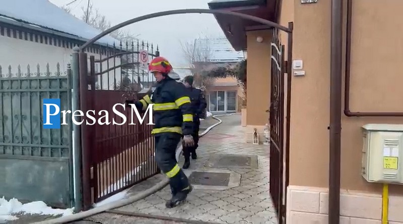 incendiu iarna pompieri  (4).jpg