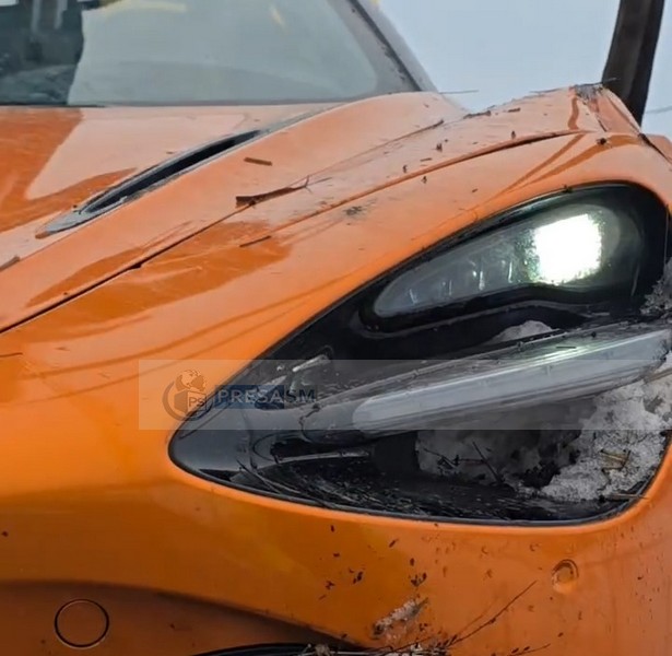 mclaren accident satu mare (13).jpg