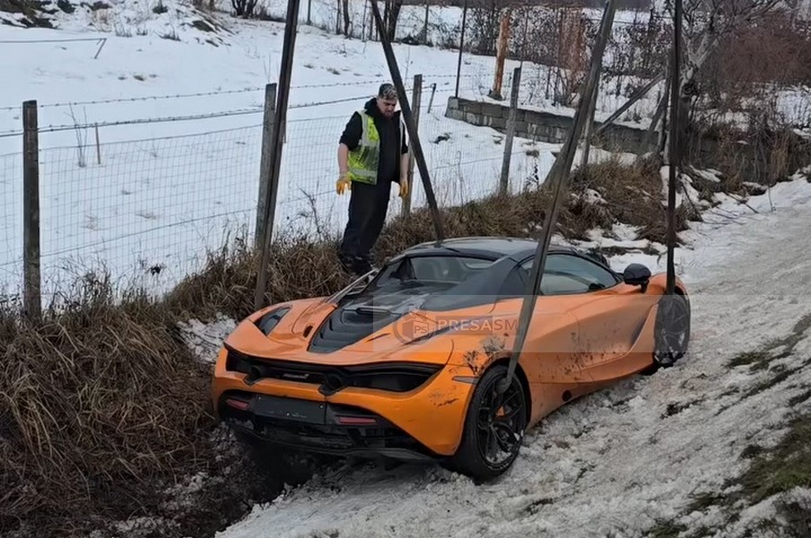 mclaren accident satu mare (2).jpg