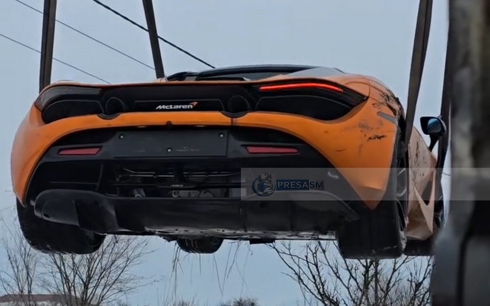 mclaren accident satu mare (7).jpg