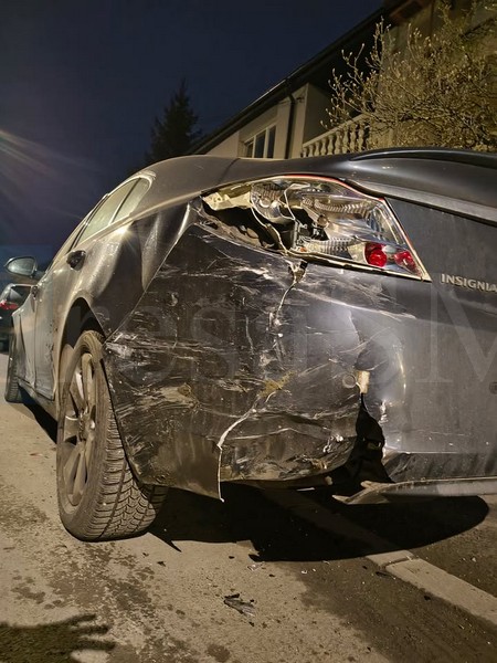 accident masina lovita 1.jpg