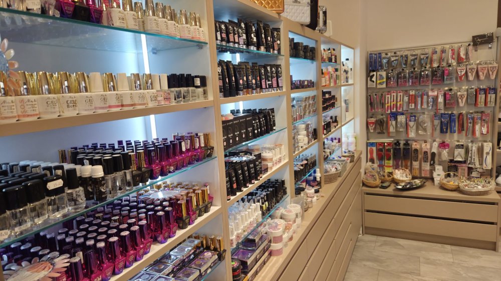 betty beauty satu mare (18).jpeg