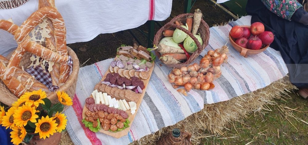 concurs taiat porci petresti (1).jpg