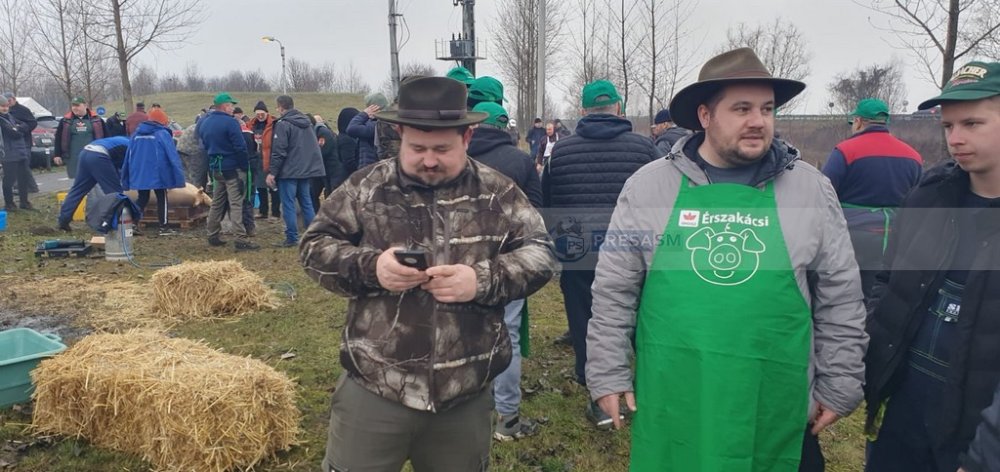 concurs taiat porci petresti (15).jpg