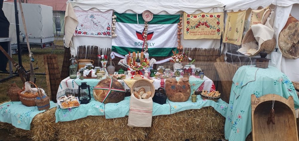 concurs taiat porci petresti (17).jpg