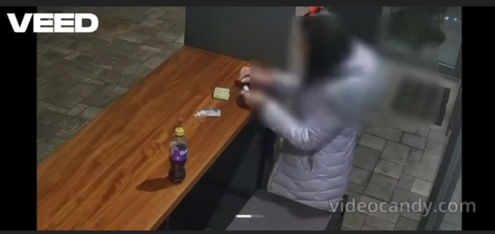 fete femei consuma droguri (4).jpg