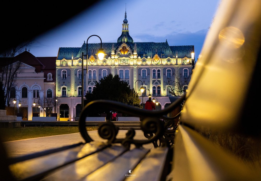 hotel dacia iarna iluminat (4).jpg